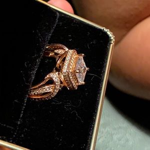 Size 7 pandora ring (Rose gold) cocktail ring.